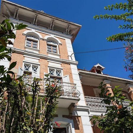 Le Manoir Bed and Breakfast Antananarivo Buitenkant foto